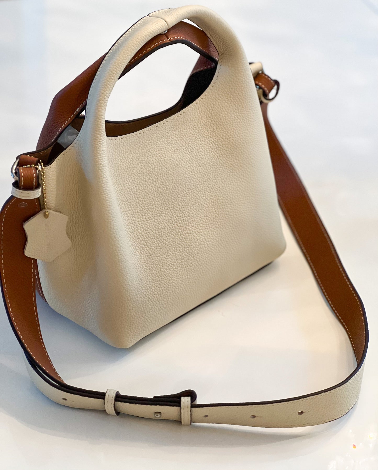 Telma |Bucket Bag de Couro legítimo
