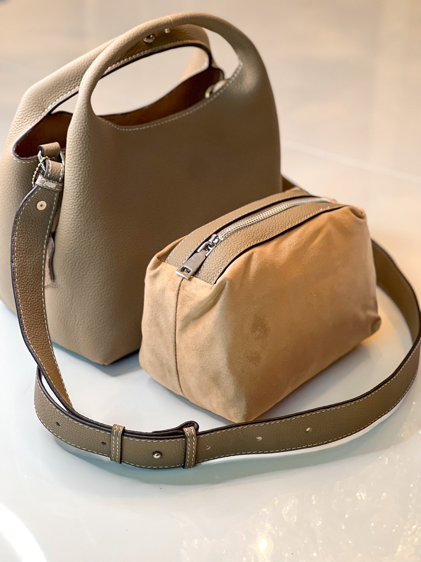 Telma |Bucket Bag de Couro legítimo