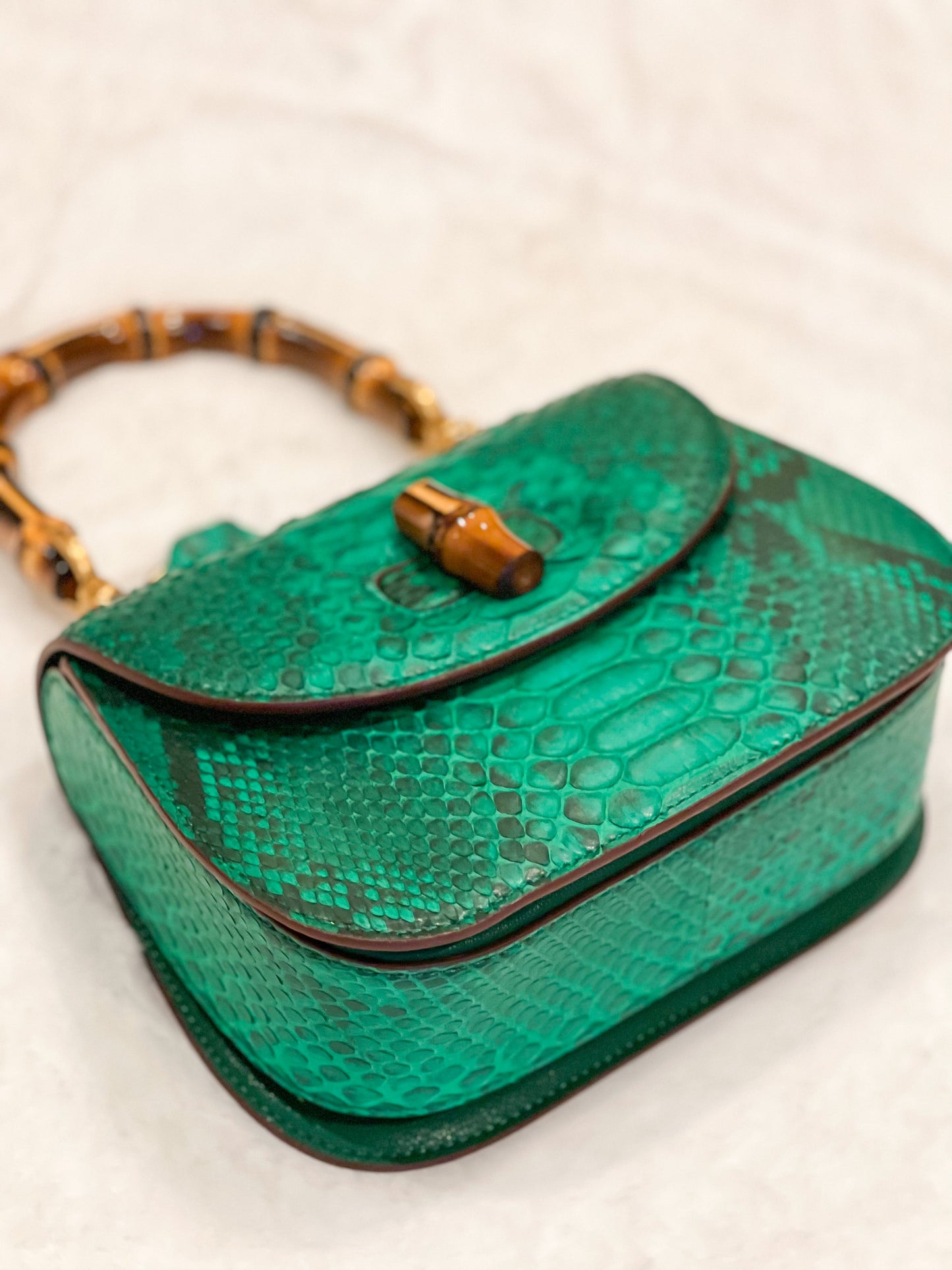 Bolsa de couro de bambu